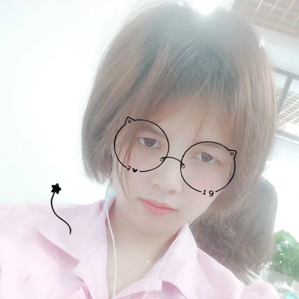 坤LOVE堃的照片