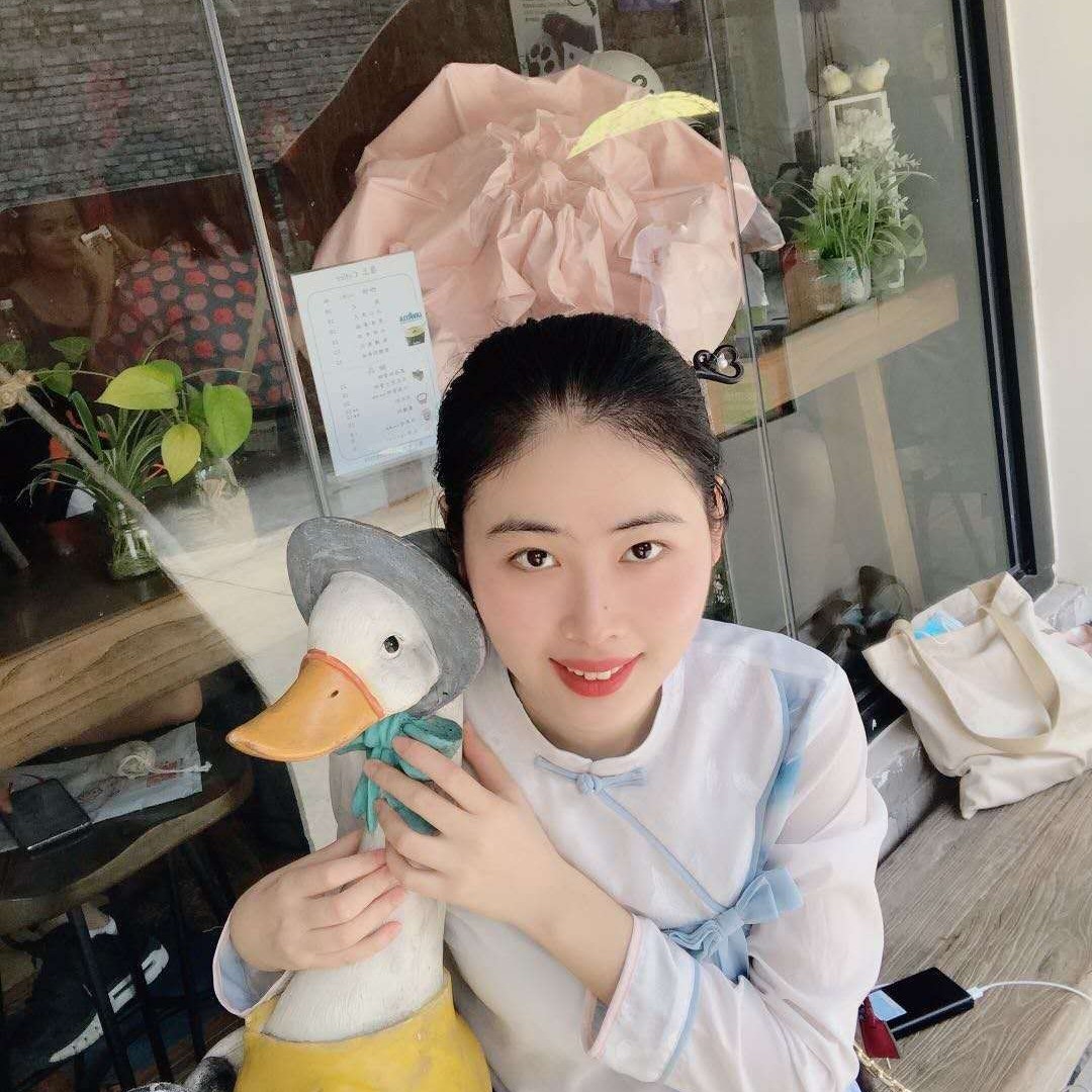 水忆馨的照片