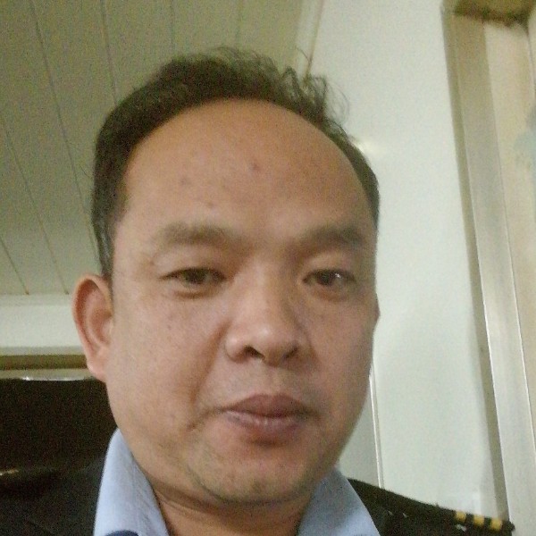 孤独的军的照片