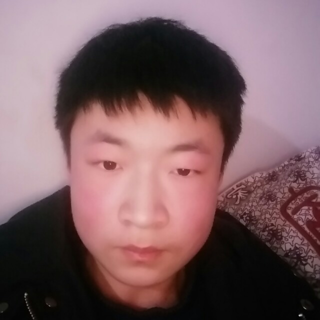 很快乐午觉的照片