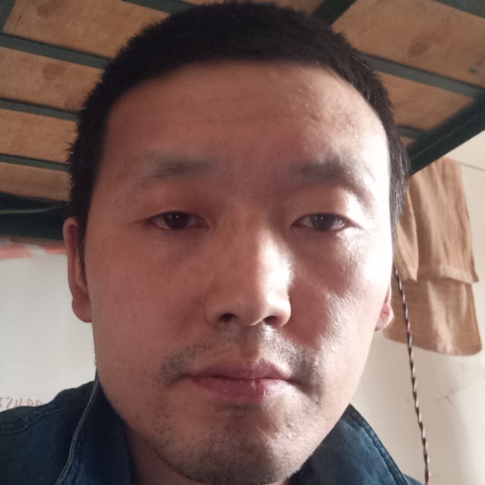 甜蜜和唇膏的照片