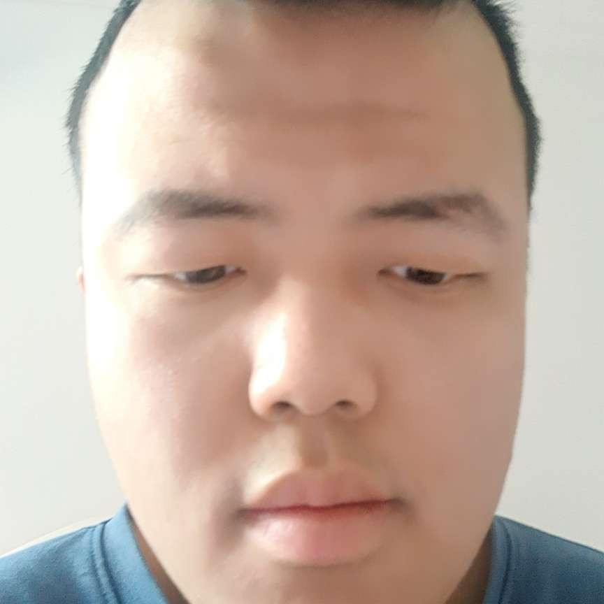 吴佳皓的照片