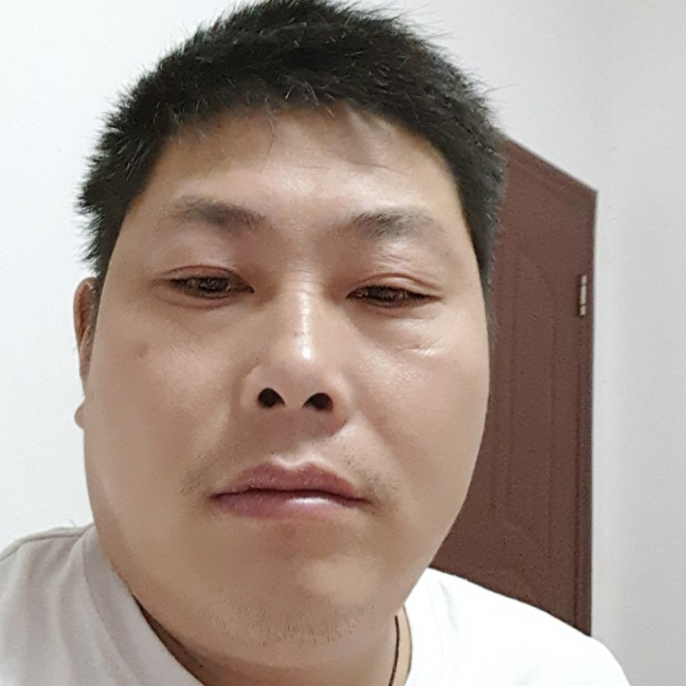 危机等于月亮的照片