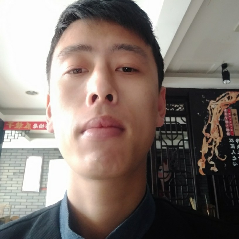 晨阳方单纯的照片