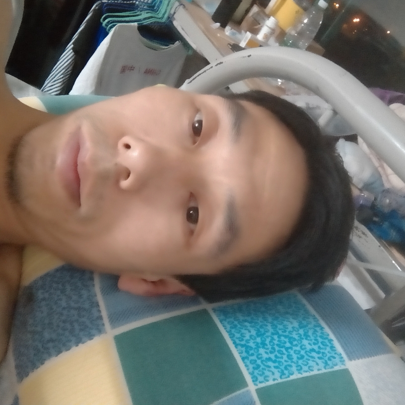 板凳给犹豫的照片
