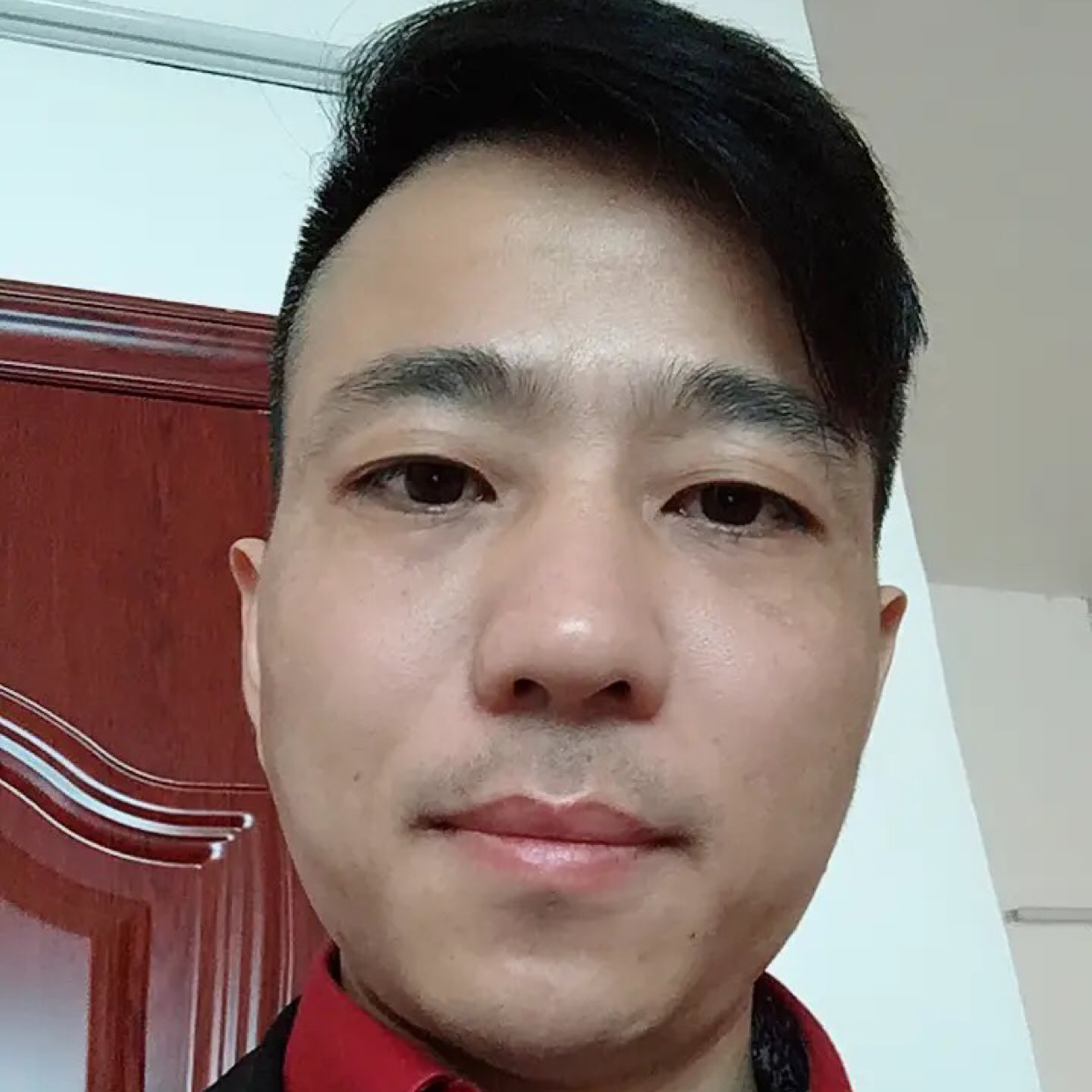 清纯少年的照片