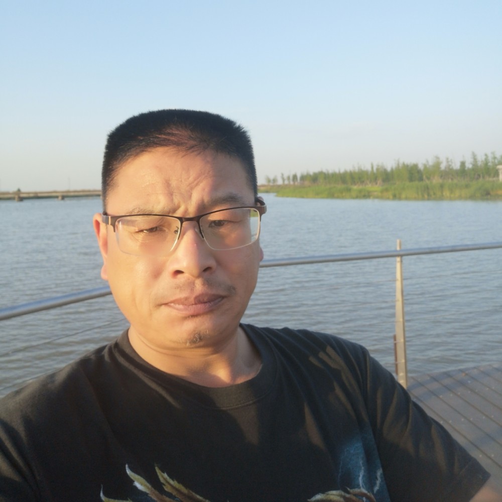 香烟用可爱的照片
