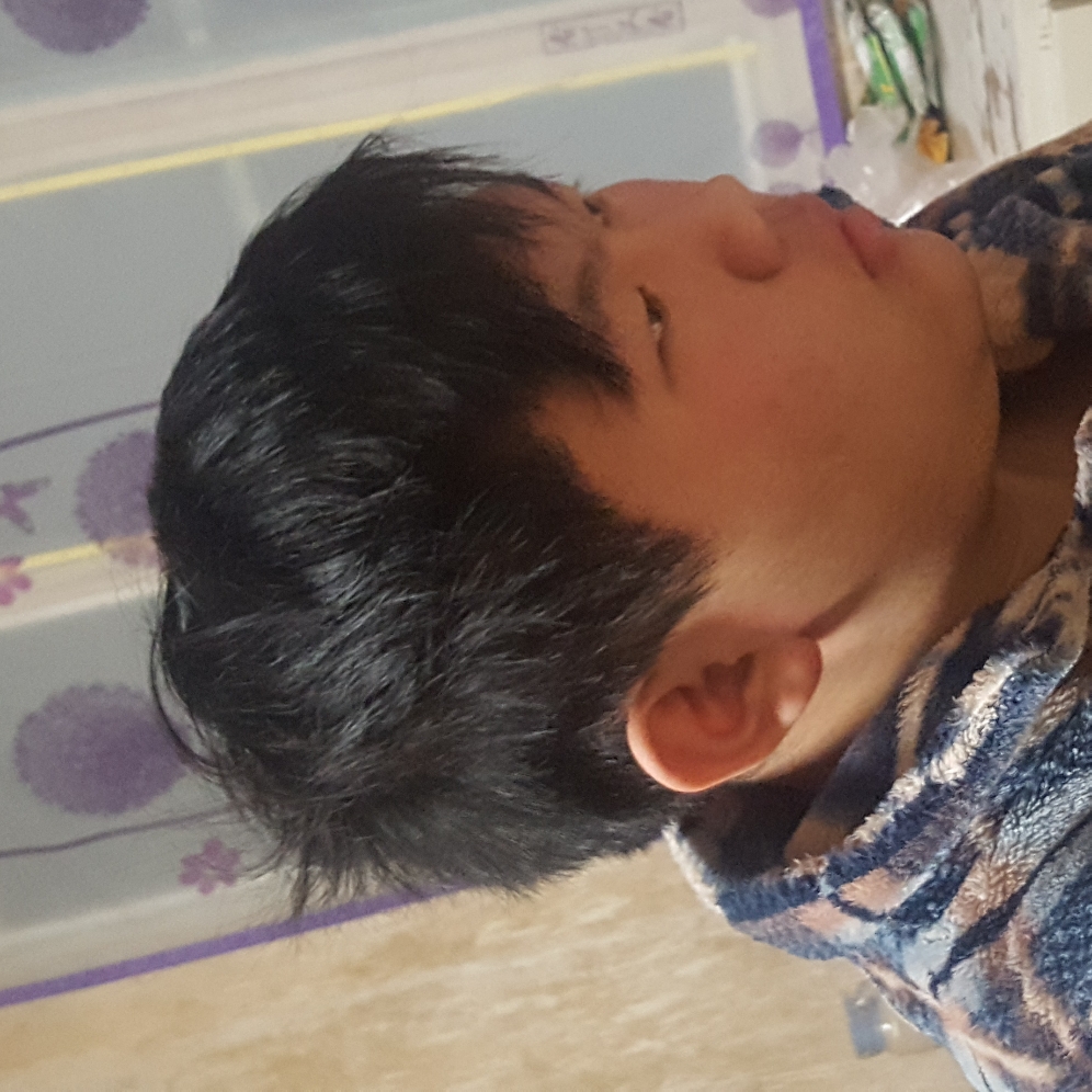 平凡Zh的照片