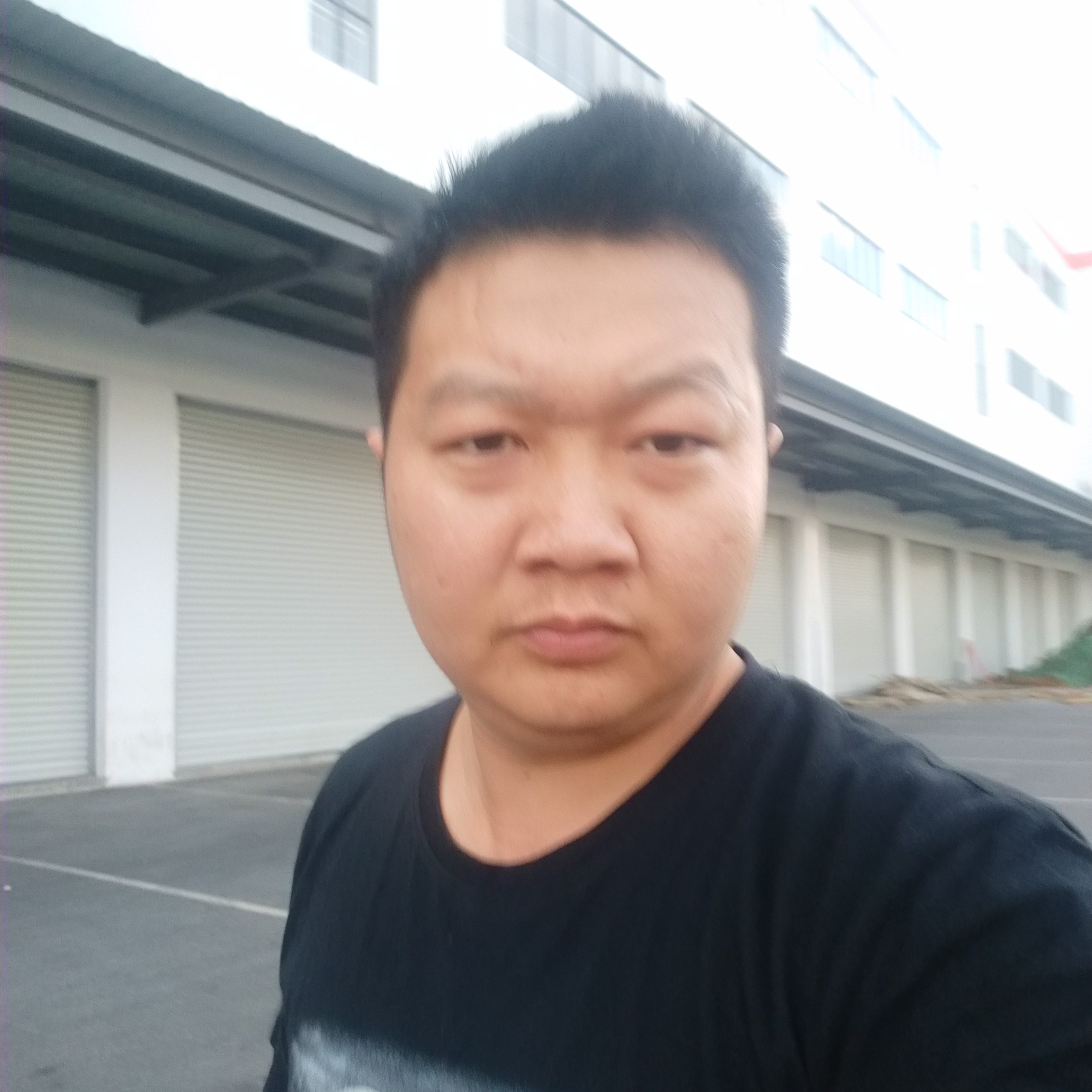 自行车闻奋斗的照片