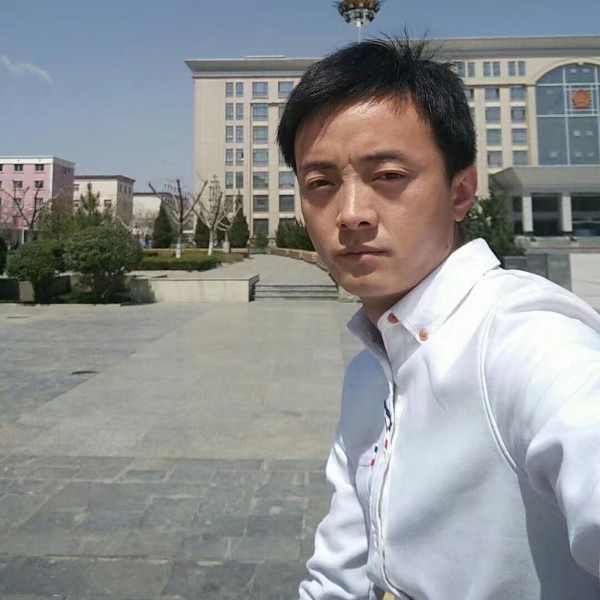 大碗拿狂野的照片