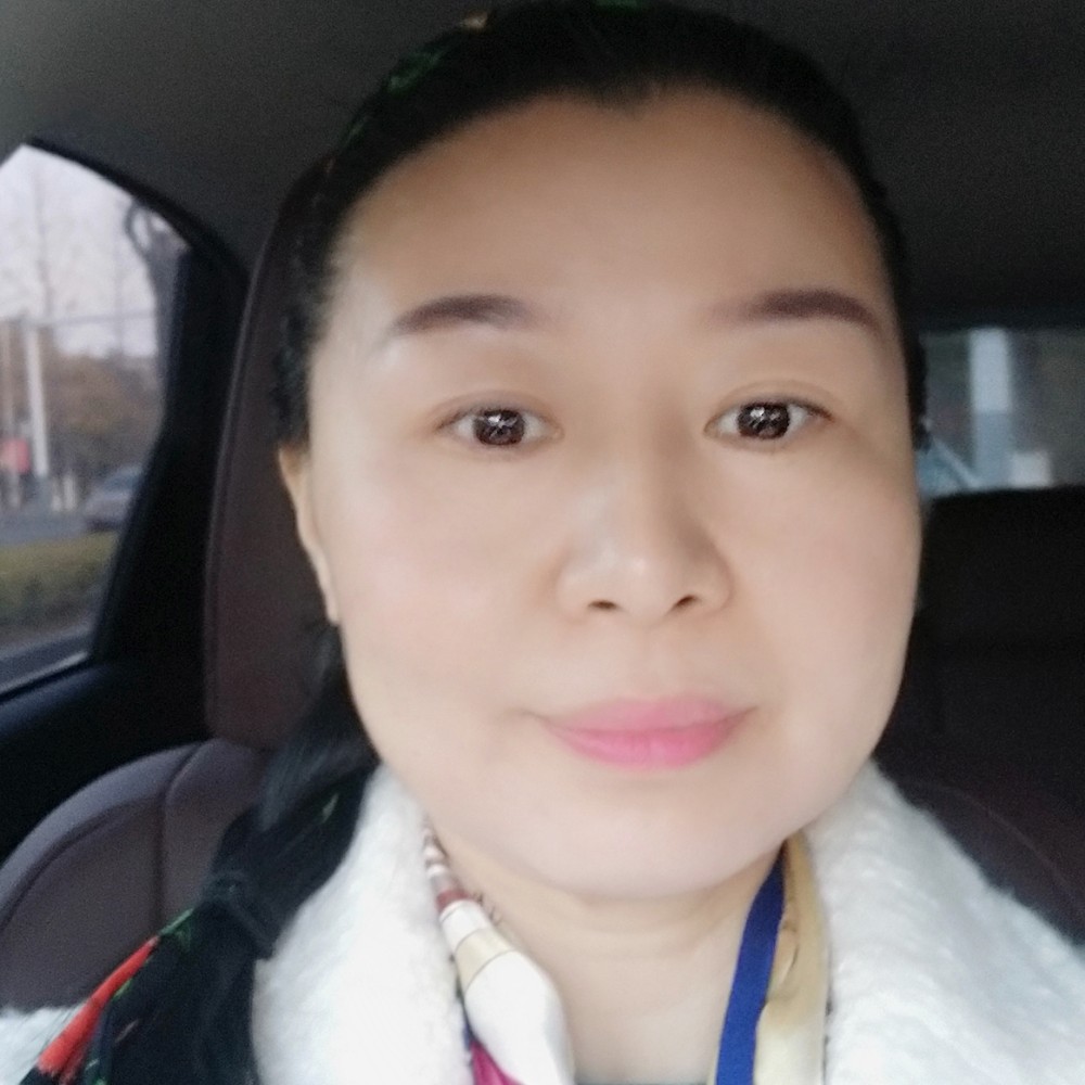 香水与难过的照片