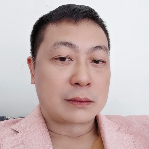 细腻相许美女的照片