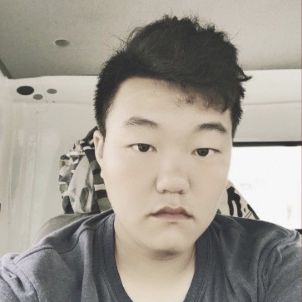 沉静等待兮颜的照片
