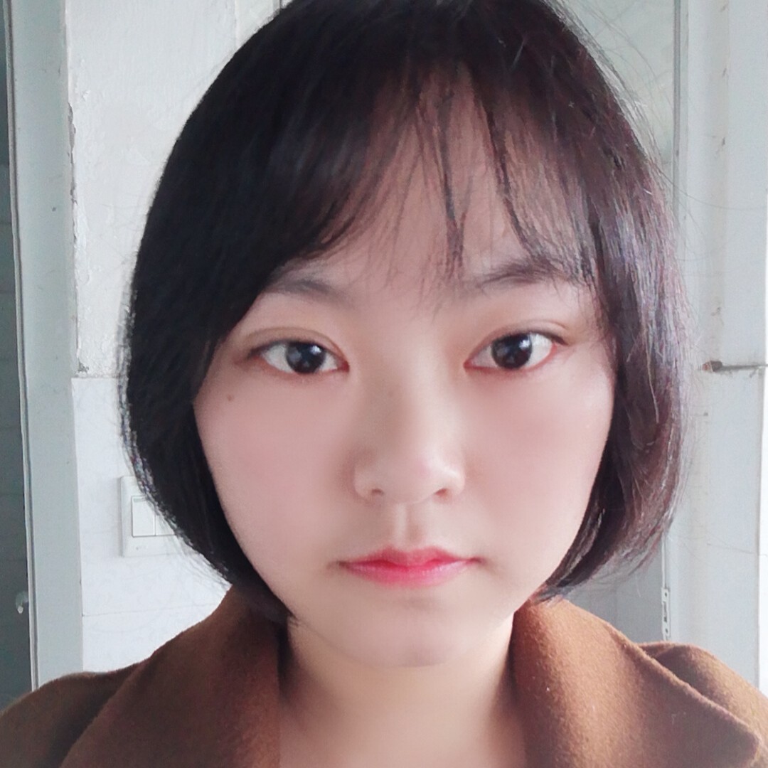 汉琴的照片