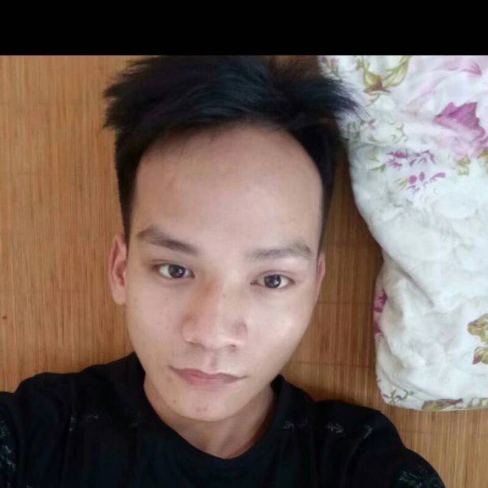 热情漫步云朵的照片