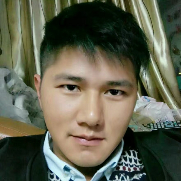 花魂吃醋称心的照片