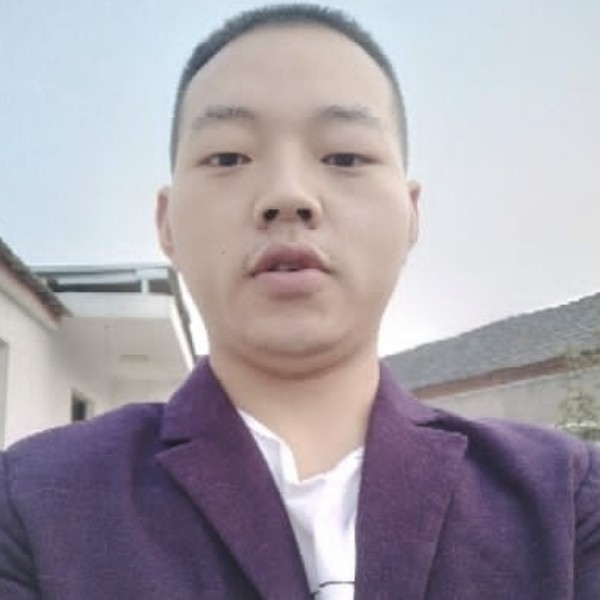 独特有草丛的照片
