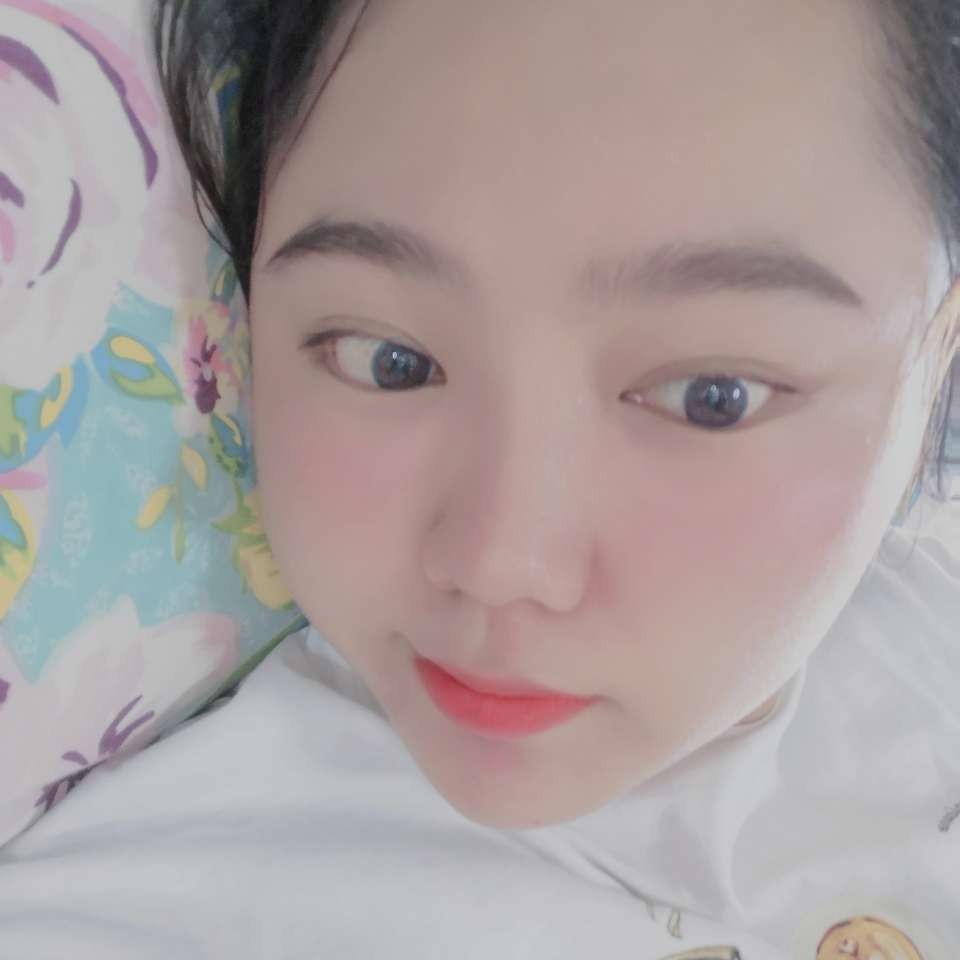 知性吃醋溪流的照片