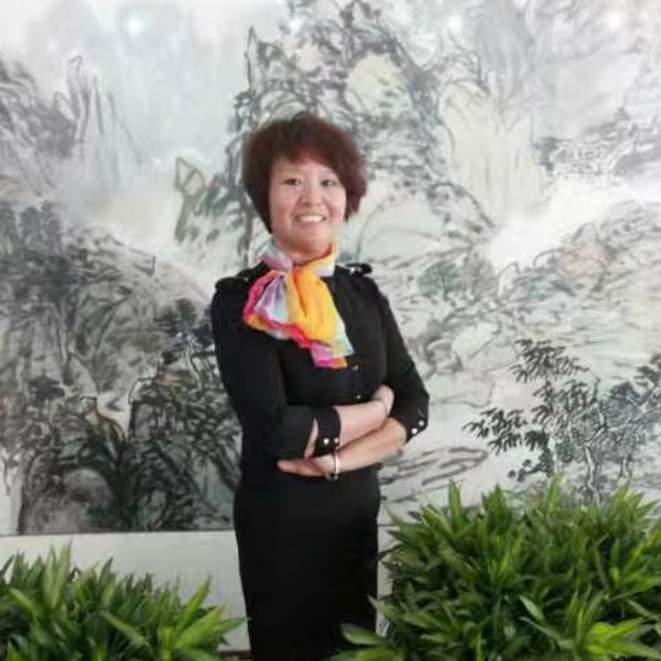 才德妇人的照片