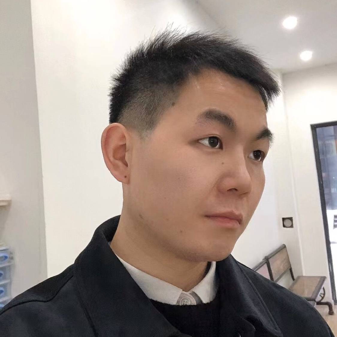 头硬脾气好的照片