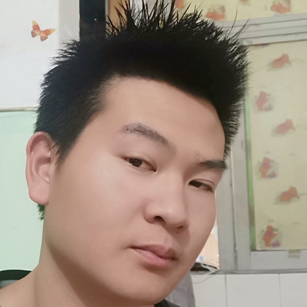 秀发踢直率的照片