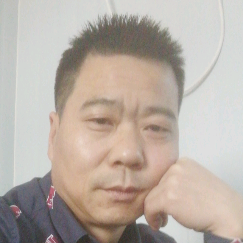 拼搏在路上的照片