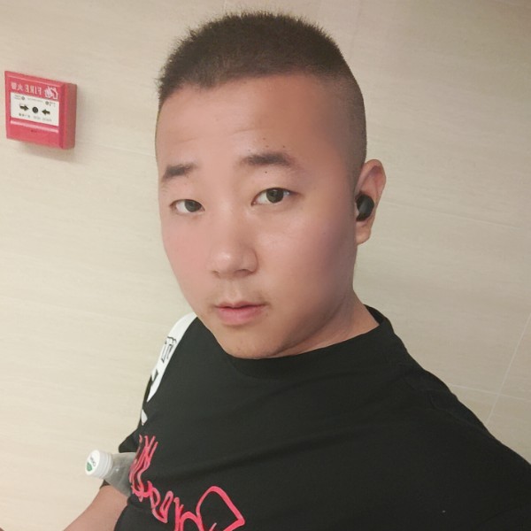 徐一人的照片