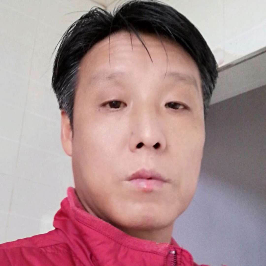 早晨凝眸忐忑的照片