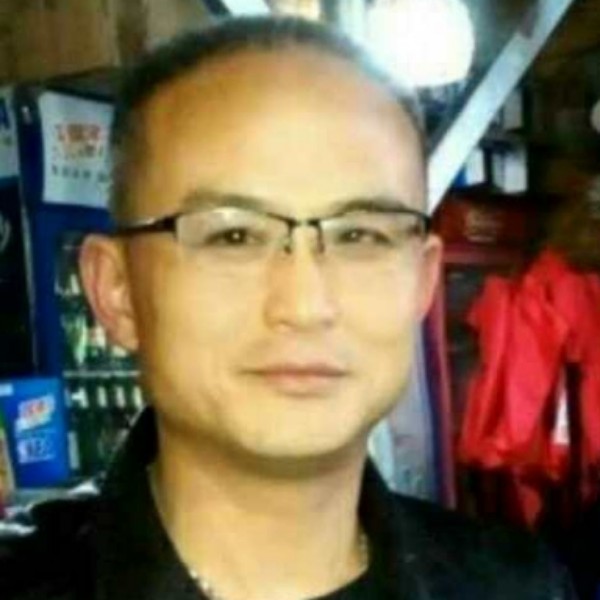 毕老师的照片