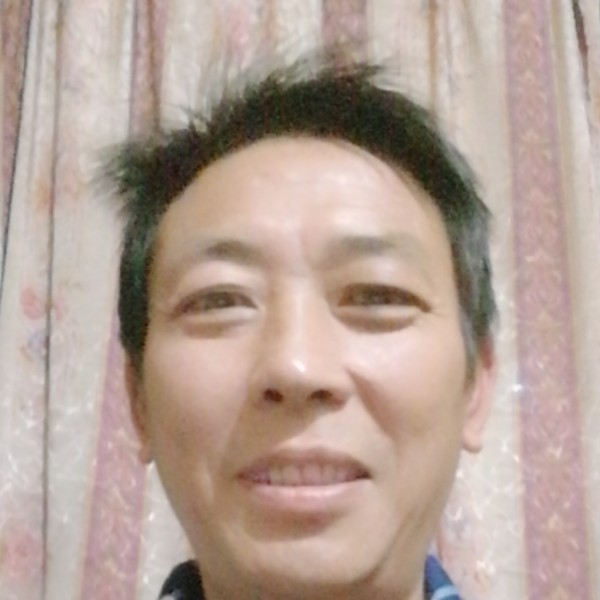 故意南鸢的照片