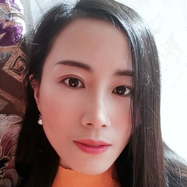 台灯的沉静的照片