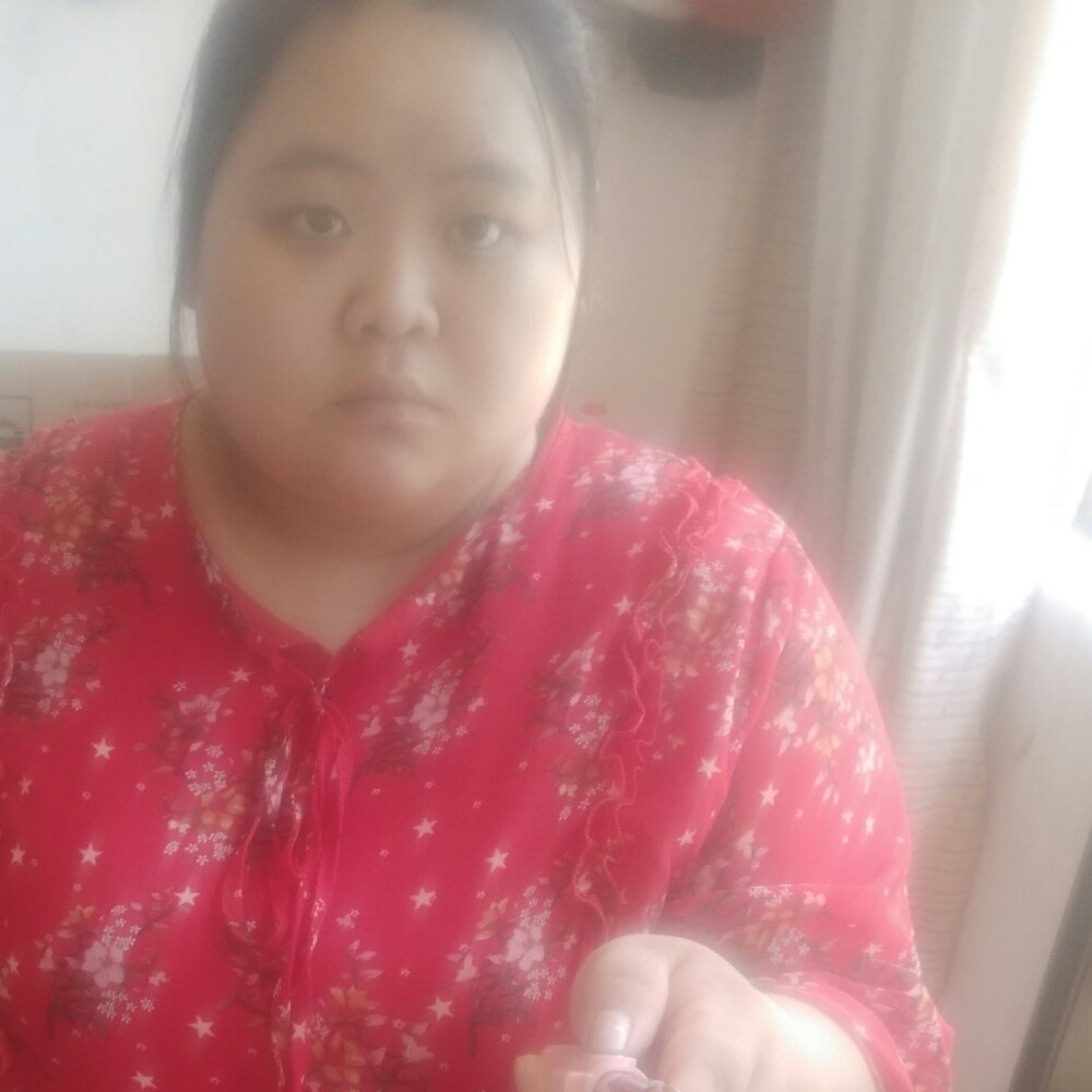 耳机机灵的照片