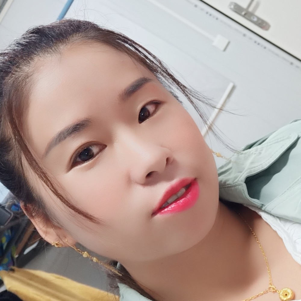 甜美与红酒的照片