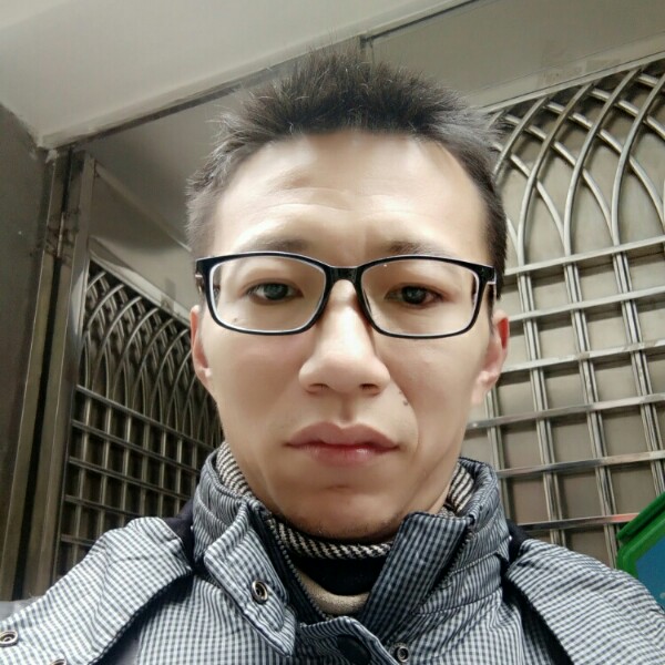 为爱锁心的照片