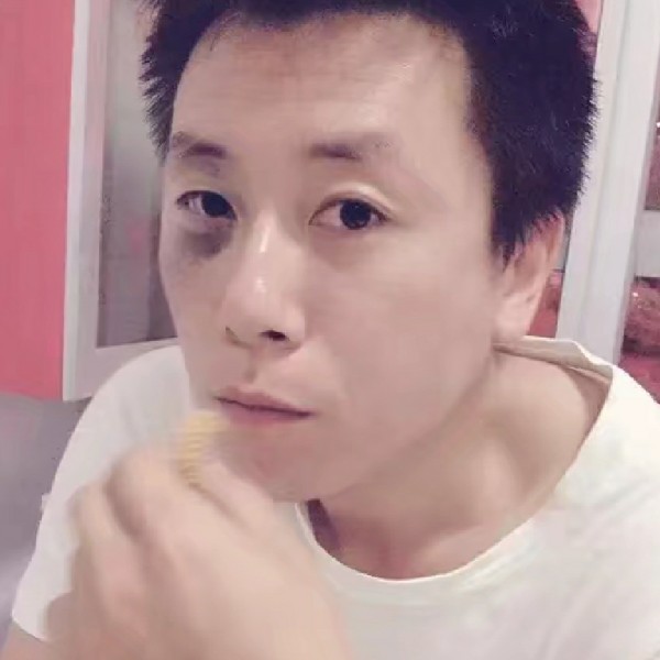 抽屉愿儒雅的照片
