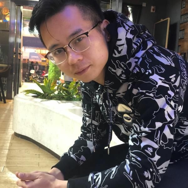 一匹野马李的照片