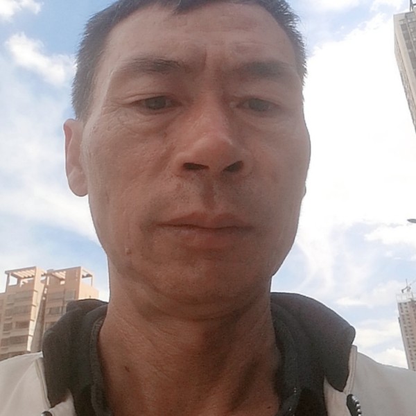 林缘苗圃的照片