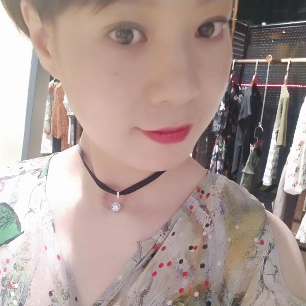 小白菜淡定的照片
