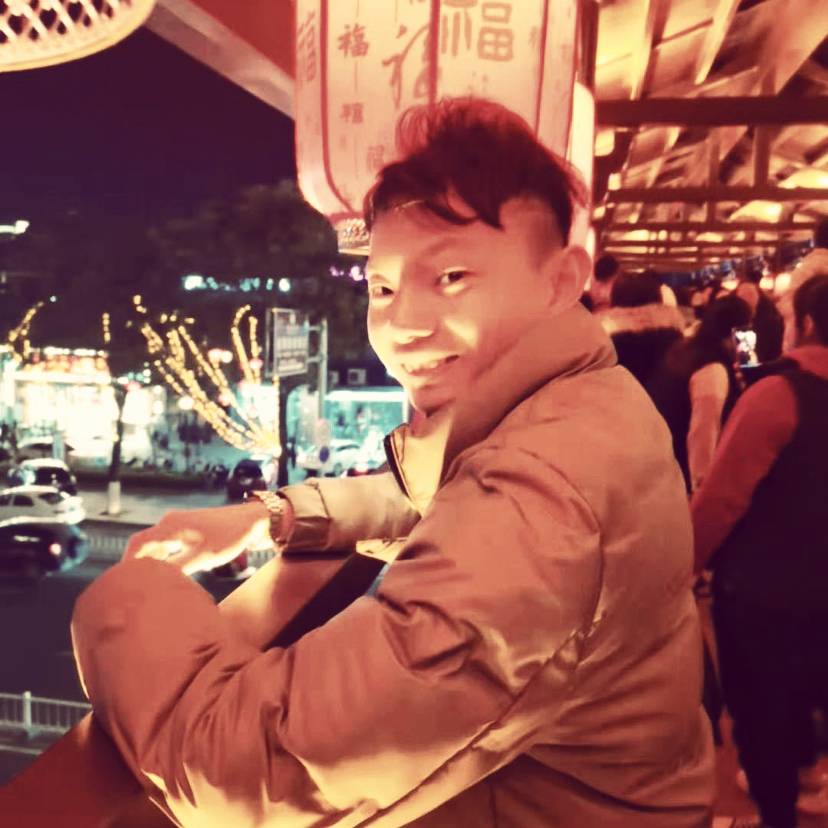 漠然苗条的照片