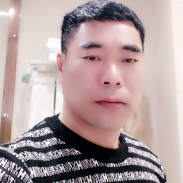 尊敬皮带的照片