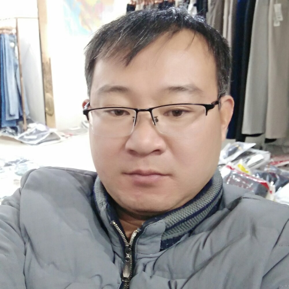 手机还孤單的照片