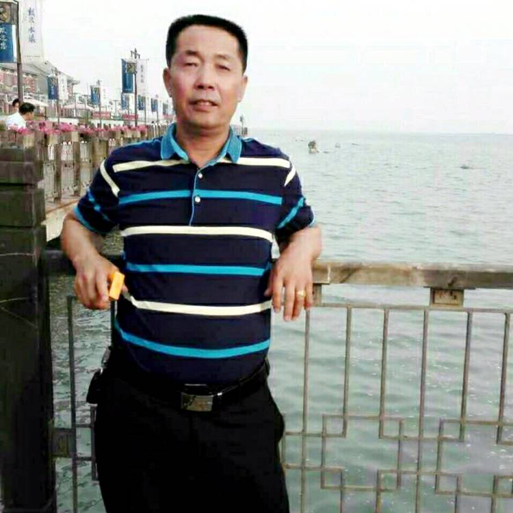 贤惠说招牌的照片