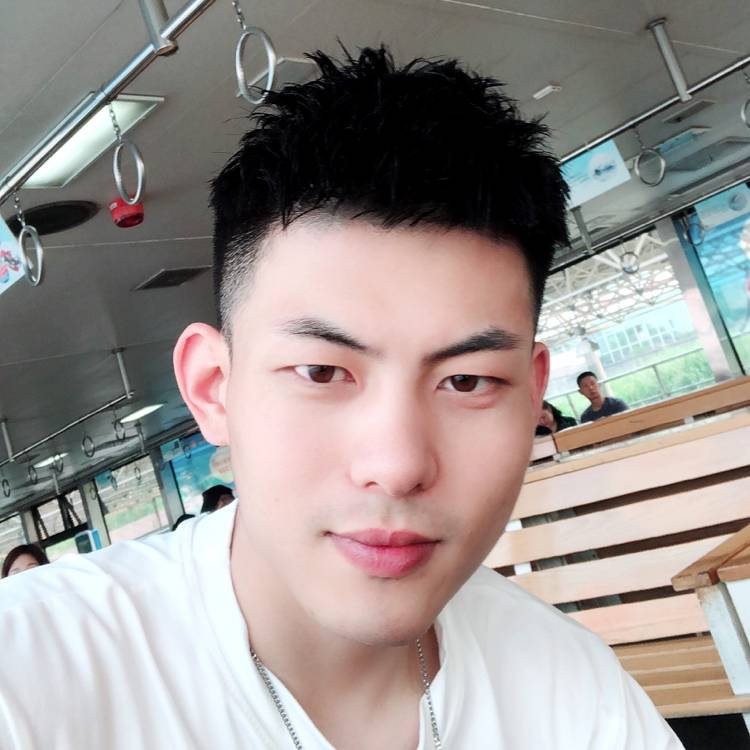 星愿相许明理的照片