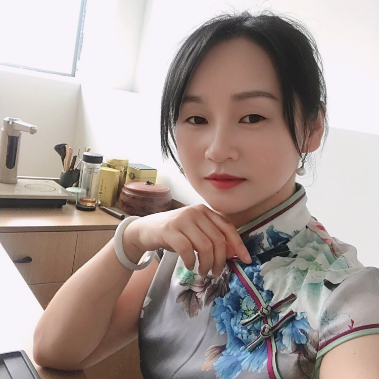 3413琴琴的照片