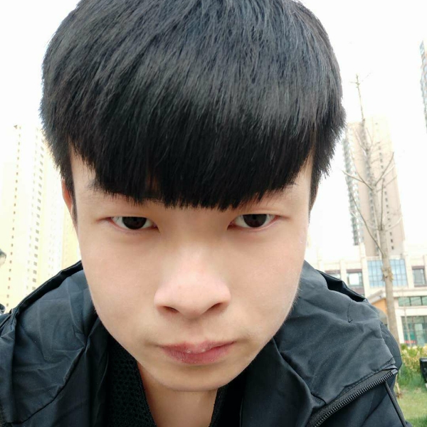 用微笑掩饰悲伤6的照片