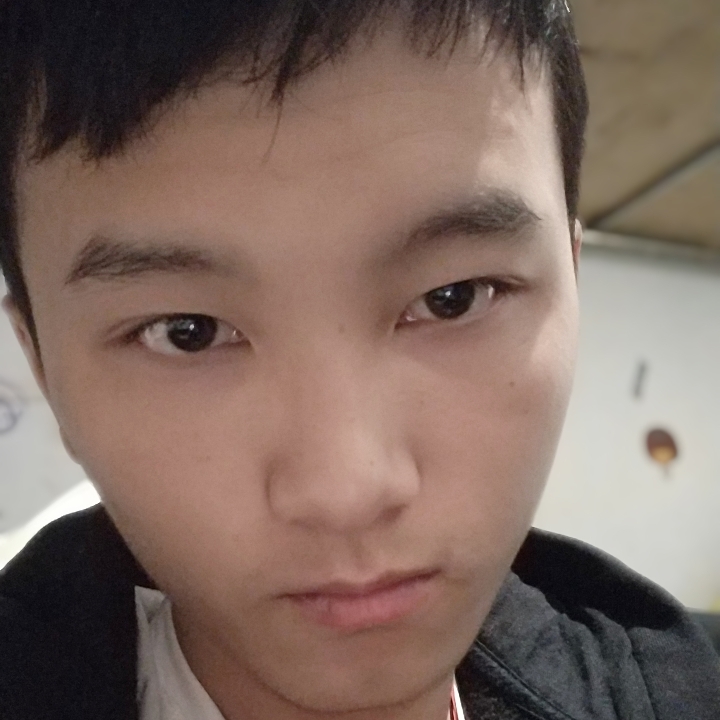胡威的照片