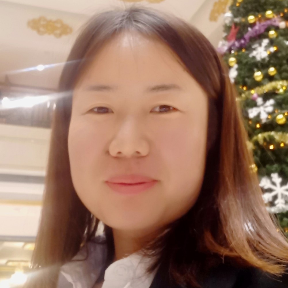 愉快蝶舞的照片