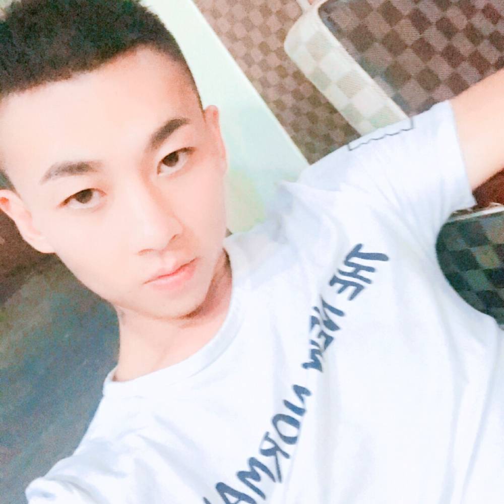 大神苗条的照片