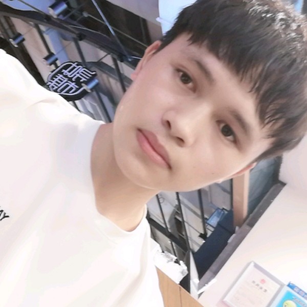 王云奇的照片