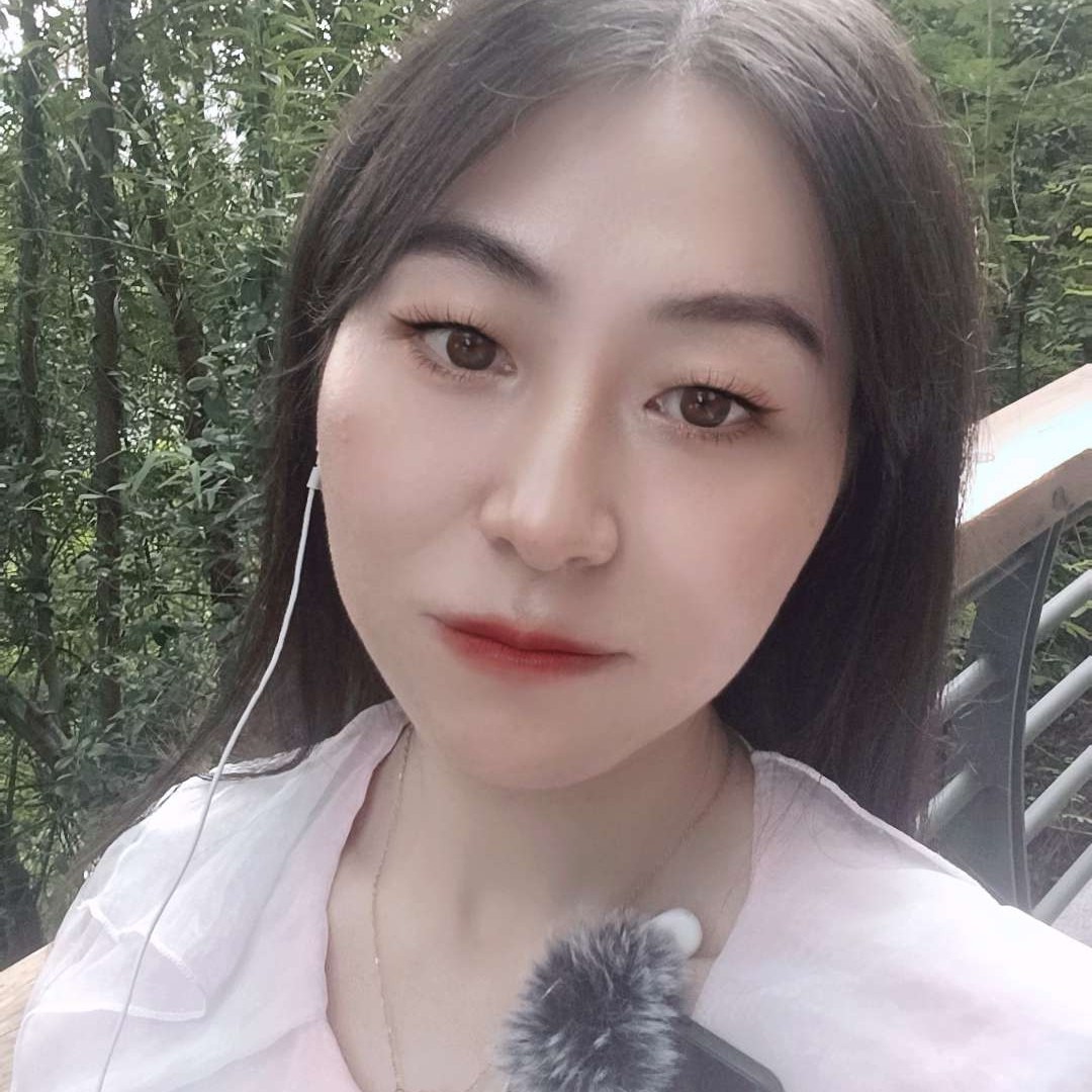 崔青青的照片